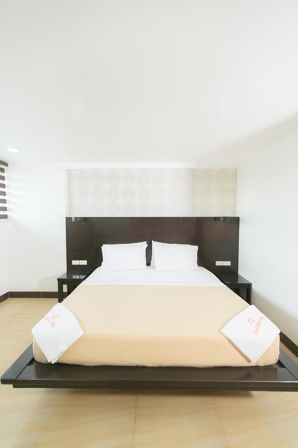 Sun Garden Hotel Tarlac المظهر الخارجي الصورة